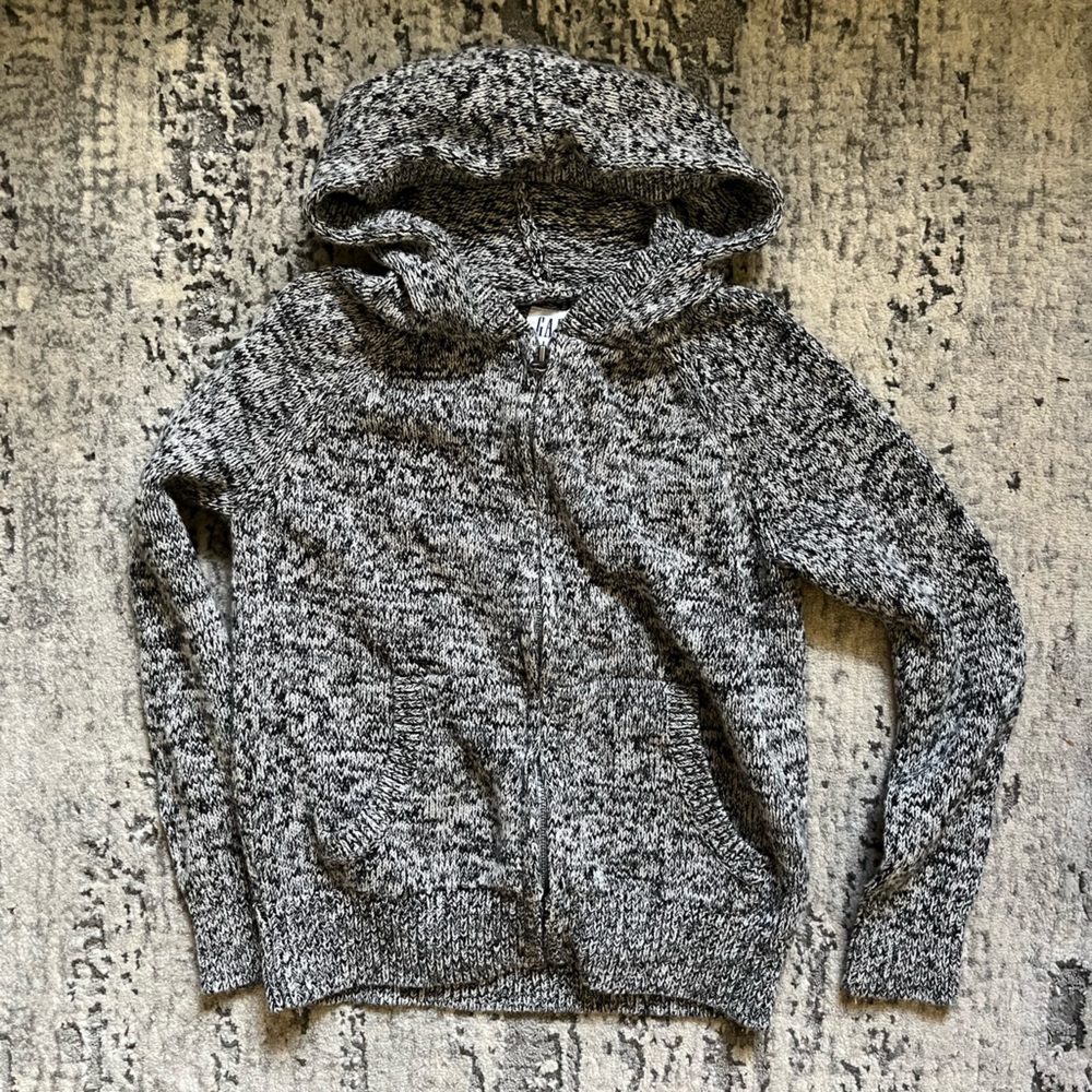 VGUC boys Gap sweater jacket